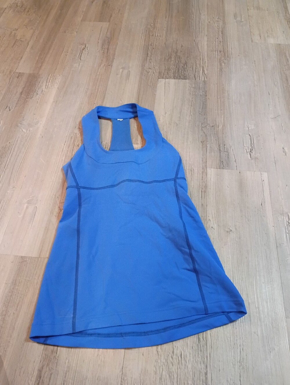 Lululemon - Picture 2 of 4